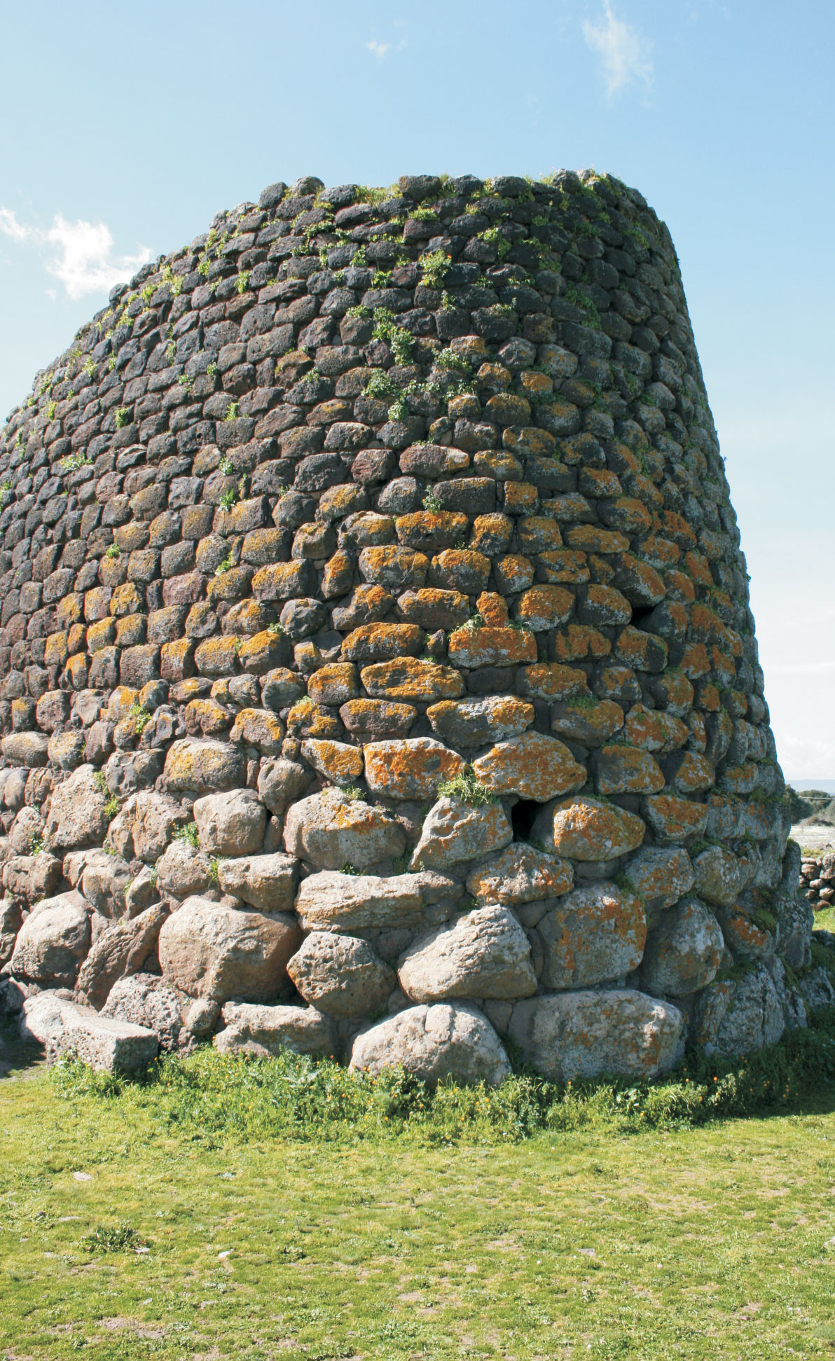 06 / IL NURAGHE LOSA